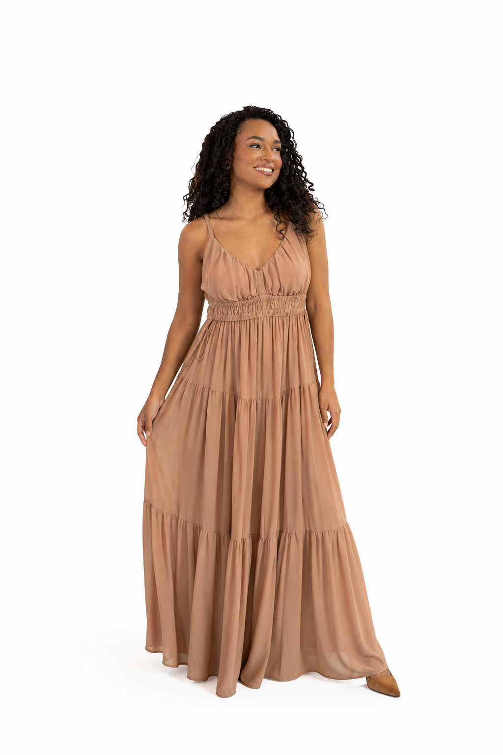 Vestido longo c/ alças e saia em camadas